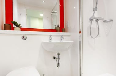 Kings Road, City Centre, Reading - Image 2